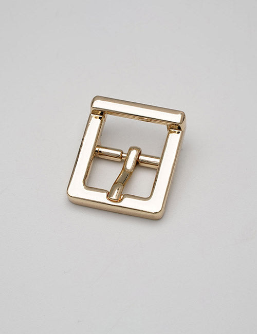 A shiny, gold square belt buckle with a central prong from YIPAIs Buckles collection, displayed on a plain light gray background.