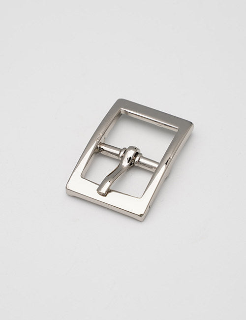 The YIPAI Buckles, a shiny rectangular silver belt buckle with a centered prong, is displayed against a plain light gray background.