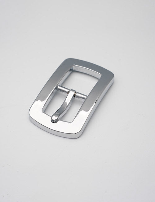 The YIPAI Buckles product is a shiny, rectangular silver metal belt buckle with a central prong, displayed on a plain light gray background.