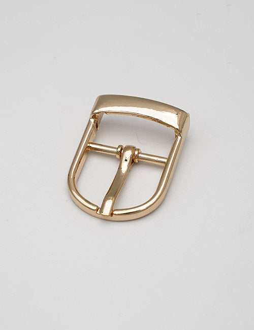 A YIPAI Buckles gold metal belt buckle with a rounded rectangular frame and central prong, displayed on a plain light gray background.