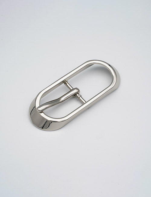 The YIPAI Buckles product is a shiny, silver, oval-shaped metal belt buckle with a single prong, shown on a plain light gray background.