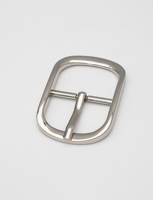 The YIPAI Buckles product features a shiny silver rectangular design with rounded edges and a central prong, displayed on a plain light gray background.