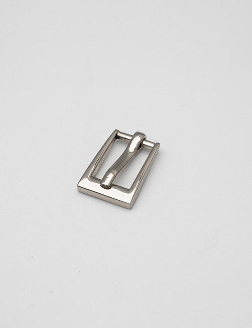 The YIPAI Buckles product is a rectangular silver metal belt buckle with a central prong, shown on a plain light gray background.