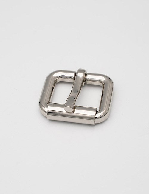 The YIPAI Buckles is a shiny, silver, square-shaped belt buckle with rounded edges and a central prong, displayed on a plain light gray background.
