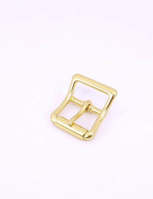 The YIPAI Buckles product features a square-shaped, shiny gold metal belt buckle with a central prong, shown against a plain white background.