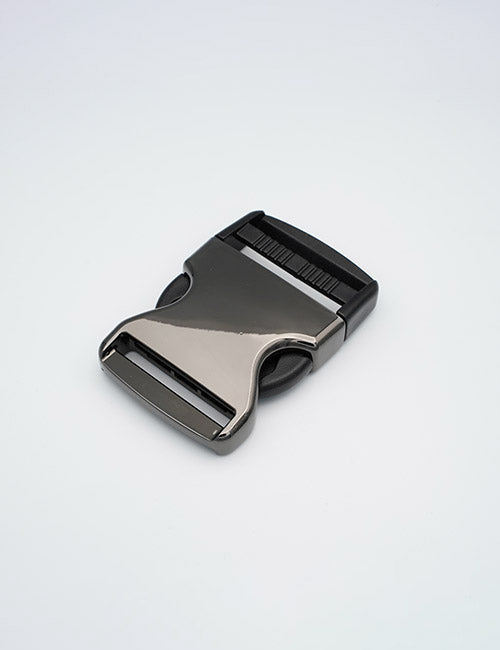 The YIPAI Buckles feature a metallic side-release clasp with black accents, displayed against a plain white background.