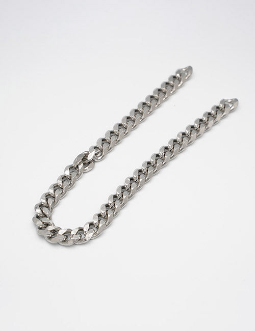 The YIPAI Chains features thick, interlocking silver metal links arranged in a loose, curved shape against a plain white background.