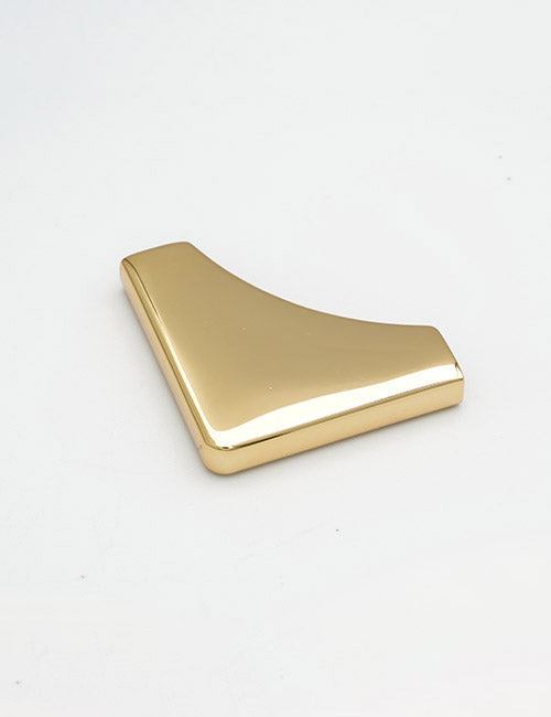 A YIPAI Closures product, featuring a shiny gold curved rectangular shape with smooth edges, is displayed on a plain white background.