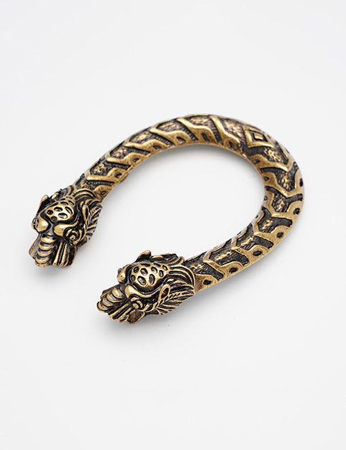 YIPAI Handles: Bronze handles with intricate patterns and dragon or lion heads at each end, shown on a plain white background.