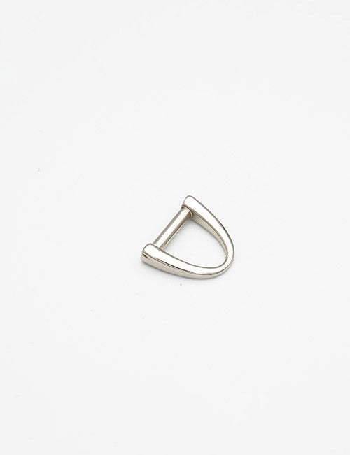 A single YIPAI Rings & Slides silver D-ring buckle is displayed on a plain white background.