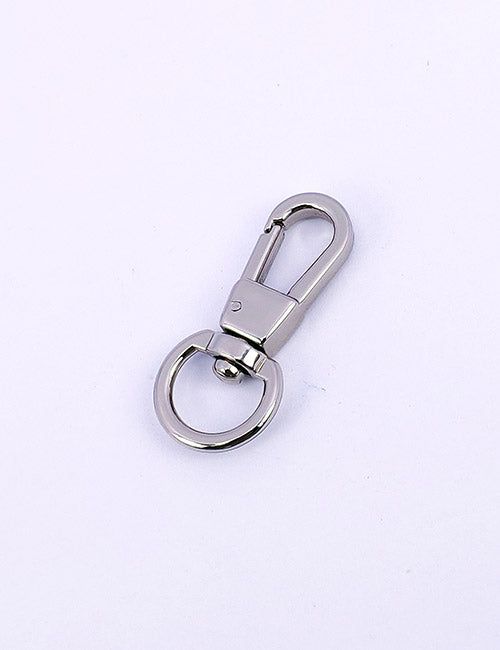 A YIPAI Snap Hook, made of silver metal with a spring-loaded swivel clasp, is displayed on a plain white background.