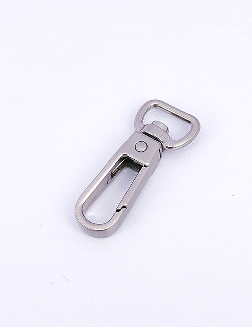 The YIPAI Snap Hook is a silver metal swivel clip with a rectangular top loop and spring-loaded clasp, shown on a plain white background.