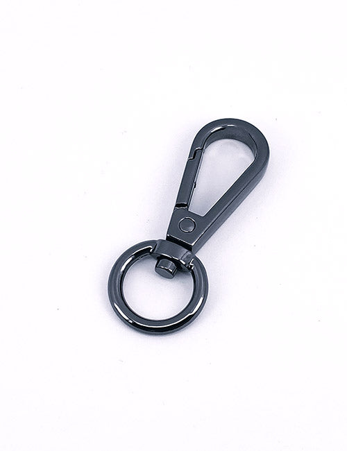 The YIPAI Snap Hooks feature a metal swivel snap hook with a spring-loaded clasp and an attached round keyring, shown on a plain white background.