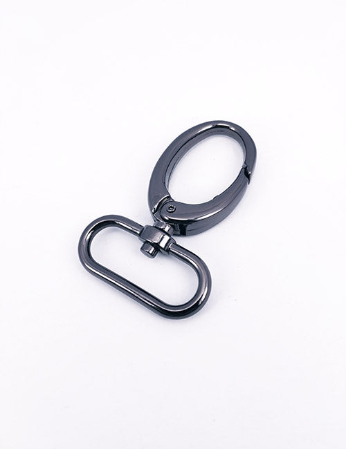 The YIPAI Snap Hooks feature a dark metallic swivel clasp with an oval snap hook and a rotating rectangular ring, shown against a plain white background.