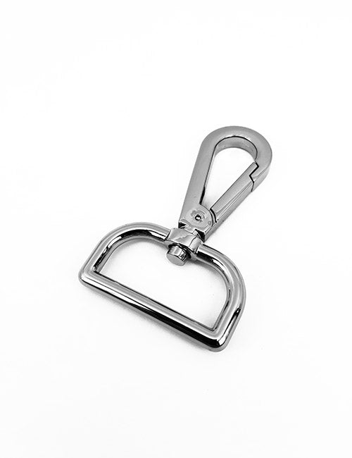 The YIPAI Snap Hooks feature a silver metal swivel design with a rectangular base and spring-loaded clasp, shown on a plain white background.