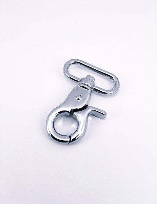 The YIPAI Snap Hooks feature a shiny silver metal swivel design with a spring-loaded clasp, displayed against a plain white background.